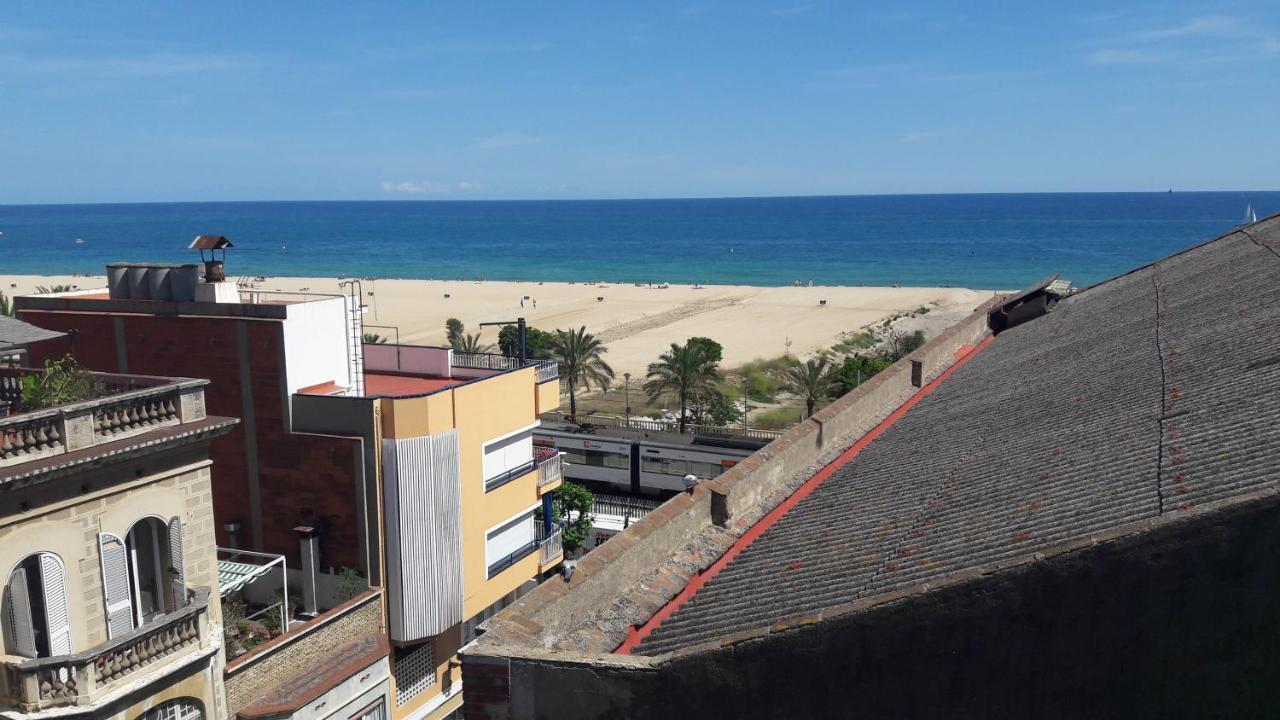 Blau Lägenhet Masnou Exteriör bild